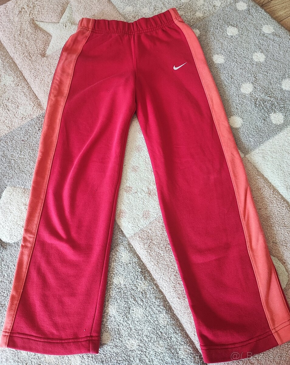 Dívčí tepláková souprava zn. Nike - 4