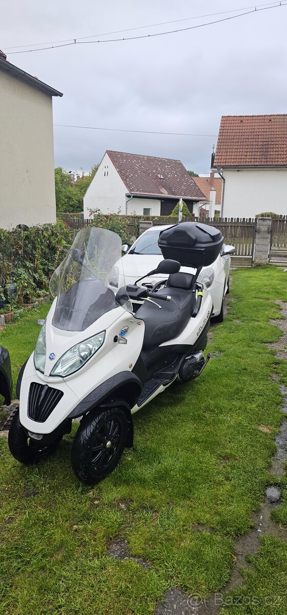 Prodám Piaggio mp3 400 2010 - 4