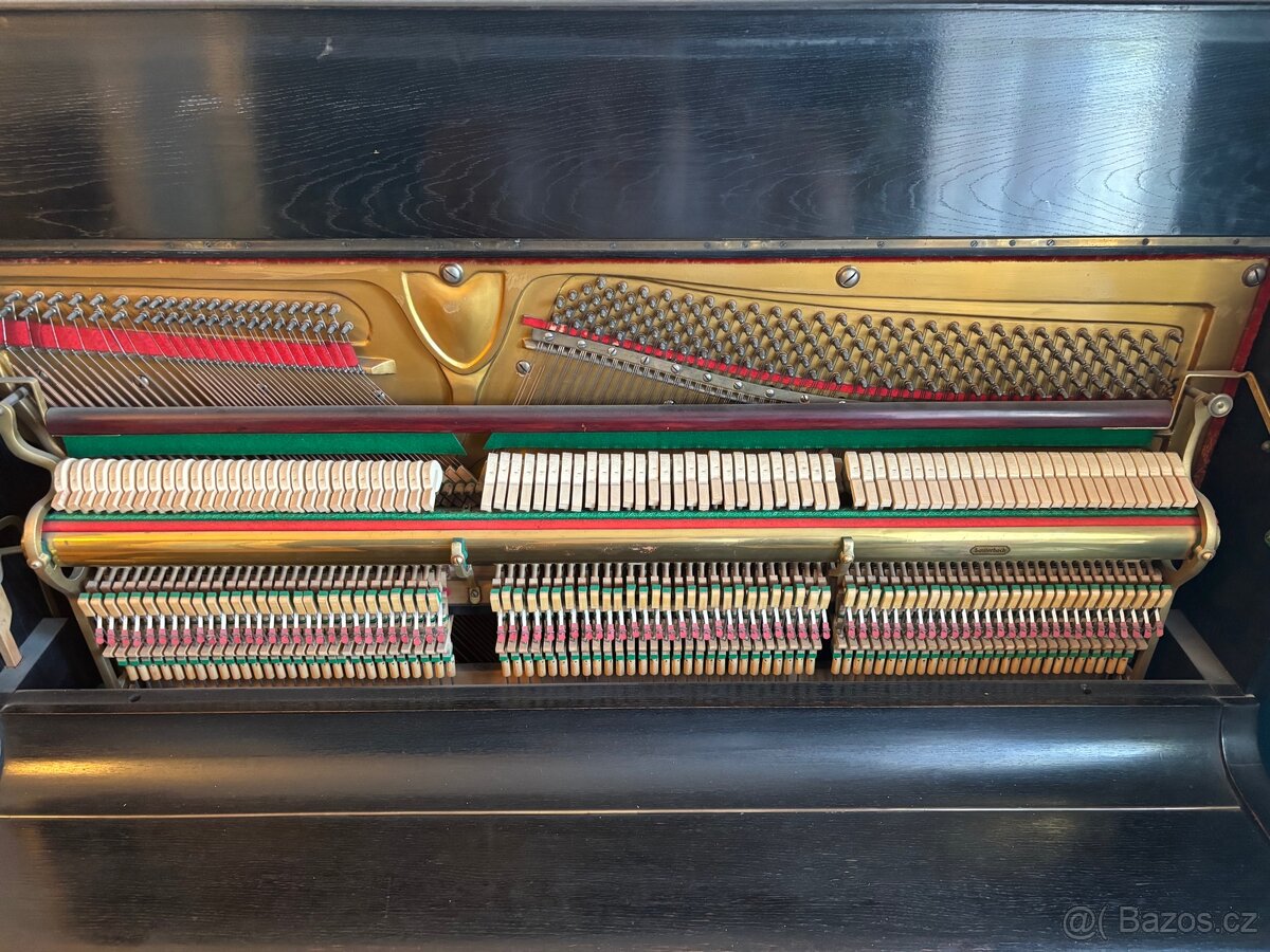 Klavír - 4