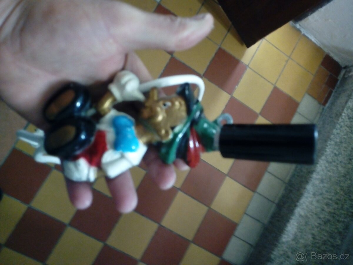 Nastenna lampička ve tvaru pinokia - 4