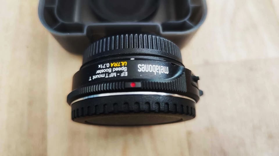 Metabones Speed Booster ULTRA T II 0,71x z Canon EF na m4/3 - 4