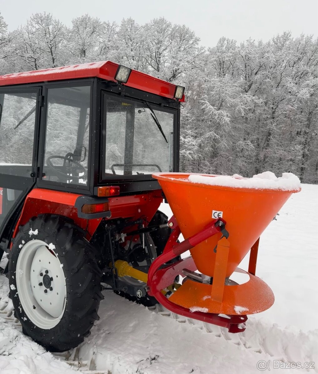 ✨KUBOTA GL21 vyhřívaná kabina • radlice + sypač - 4