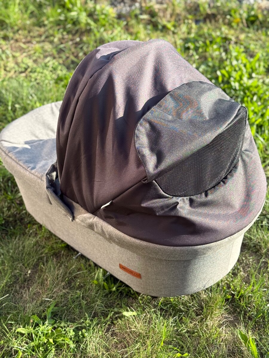 Kočárek RIKO trojkombinace, Isofix - 4