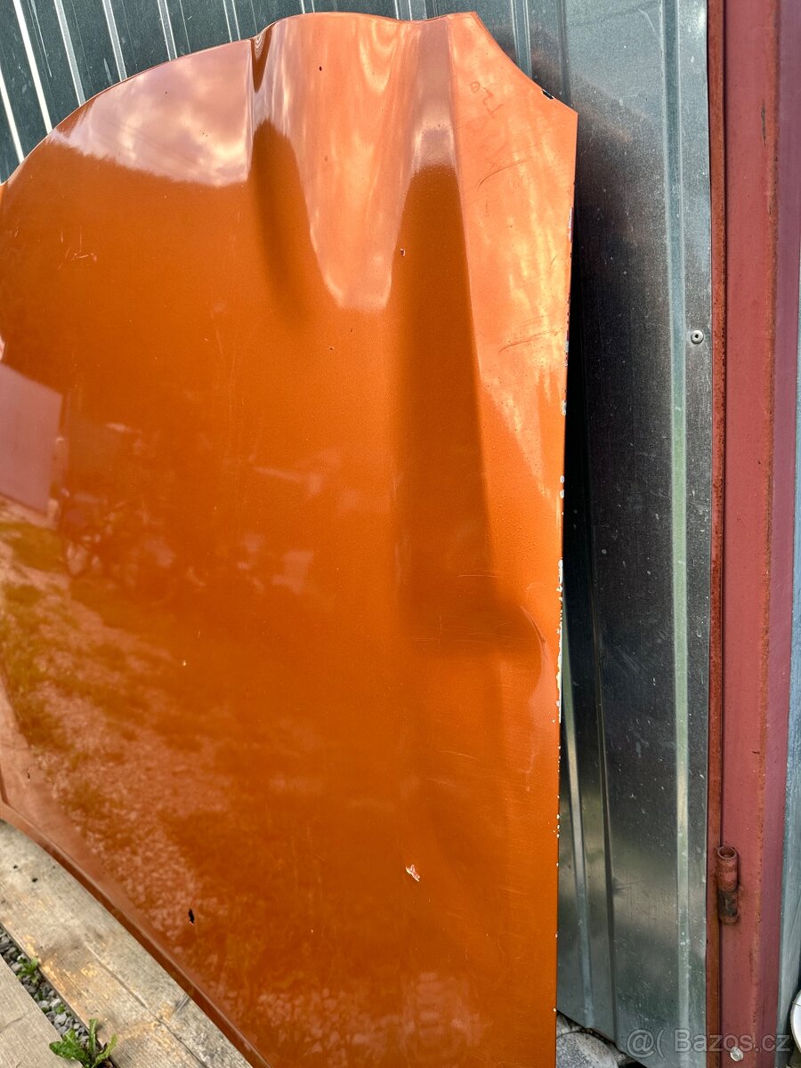 Predám kapota Celica t20 6G 94-99 - 4