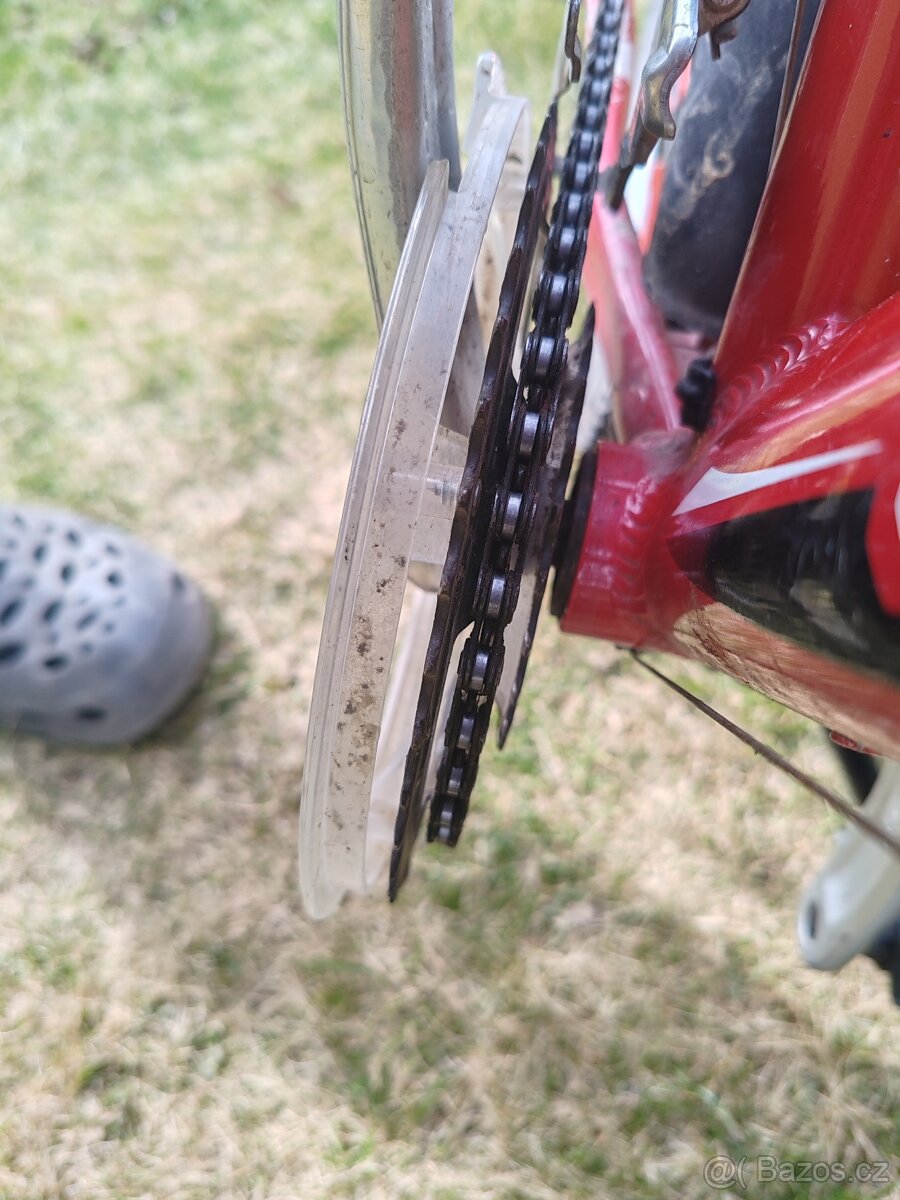 Dívčí kolo 24 - 4