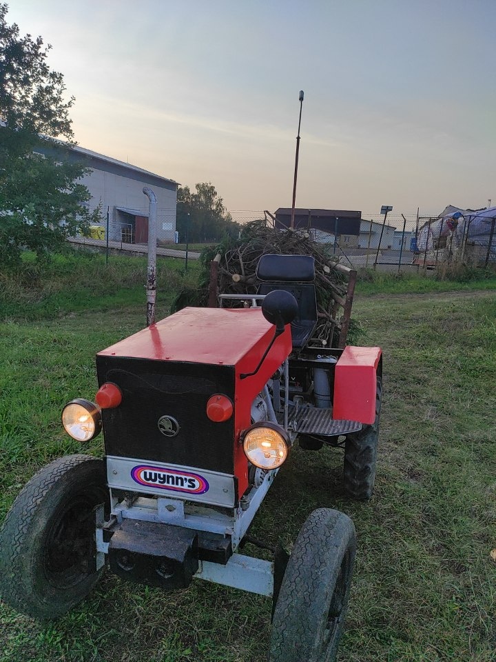 Traktor doma Mont - 4