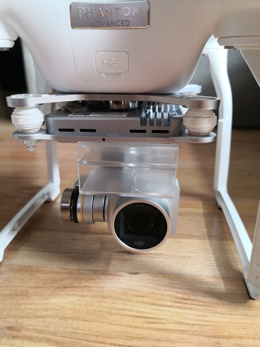 Dron - 4