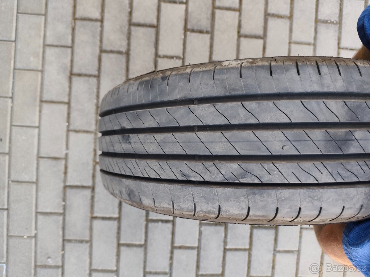 Letní pneumatiky Goodyear 215/55/R17 - 4