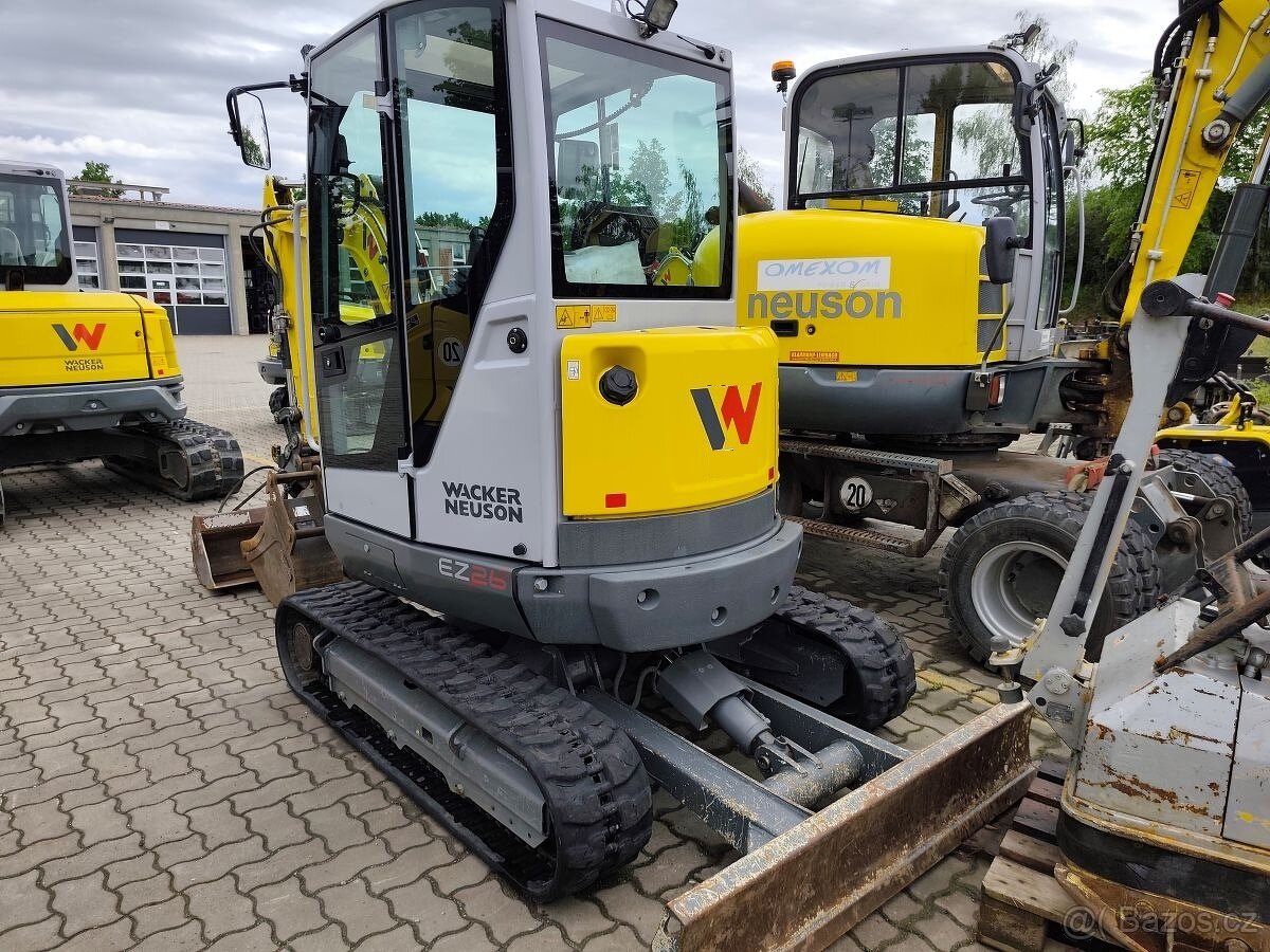 Pásový bagr Wacker Neuson EZ 26 - 4