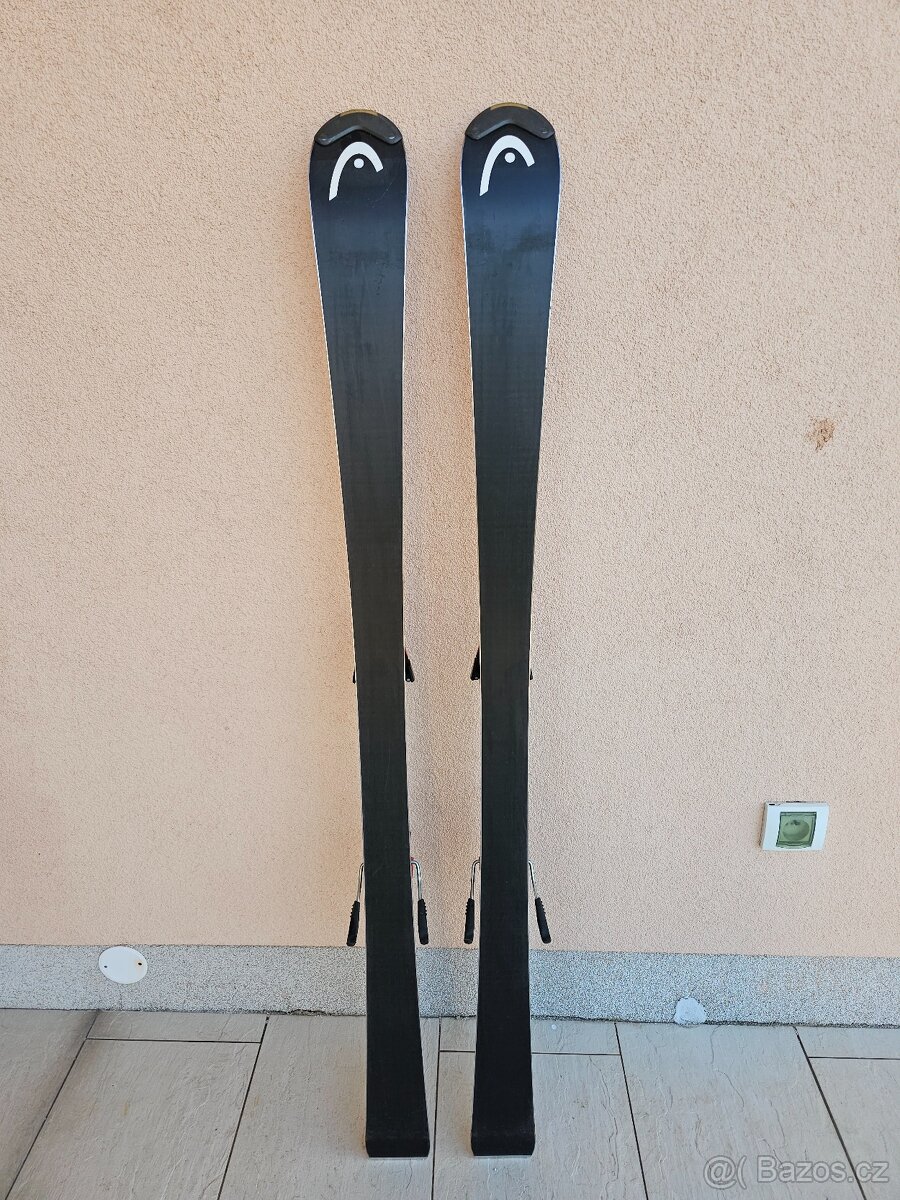 Head Worldcup Team 141 - 4