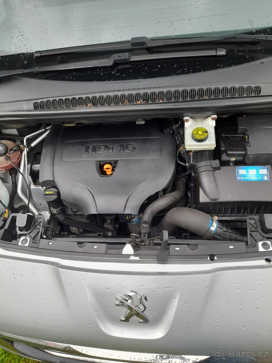 Peugeot 5008 2.0 Hdi - 4