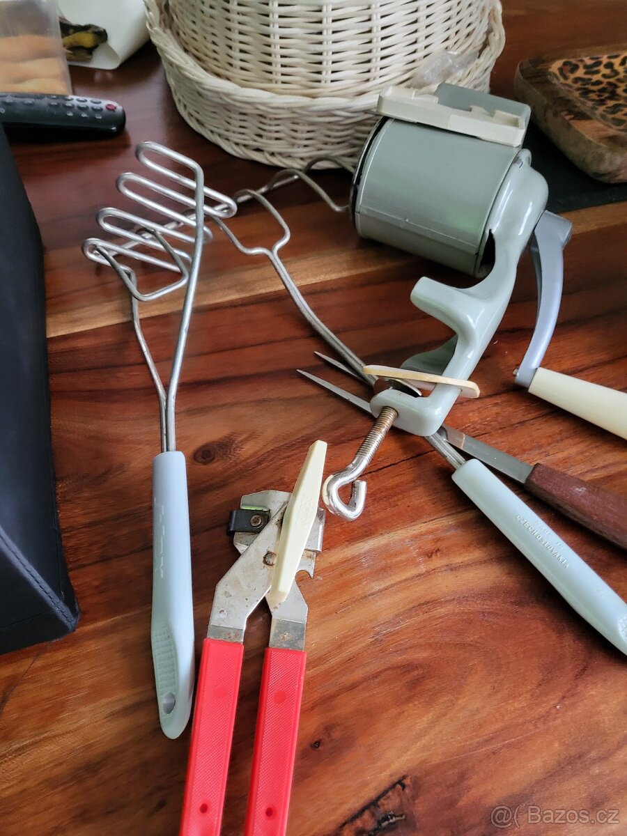 Kuchyňské potřeby - 4