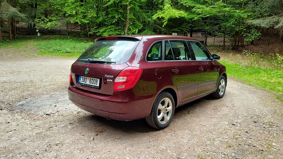 Fabia Combi 1.2 TSi 63kW, rok 2012 - 4