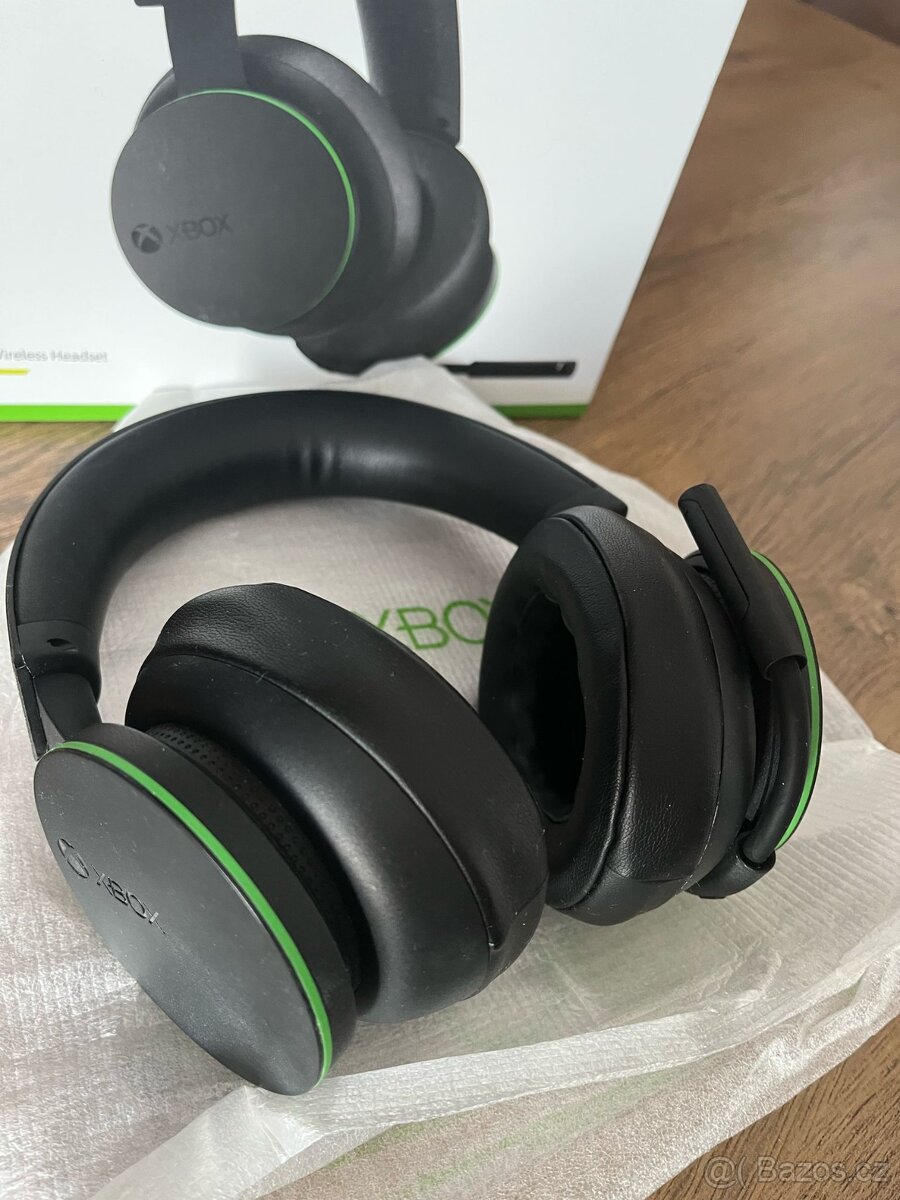Herní sluchátka Xbox Wireless Headset - 4