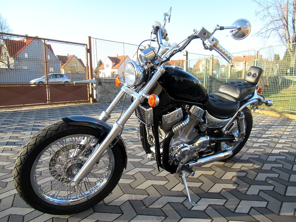 Suzuki VS 1400 Intruder - 4