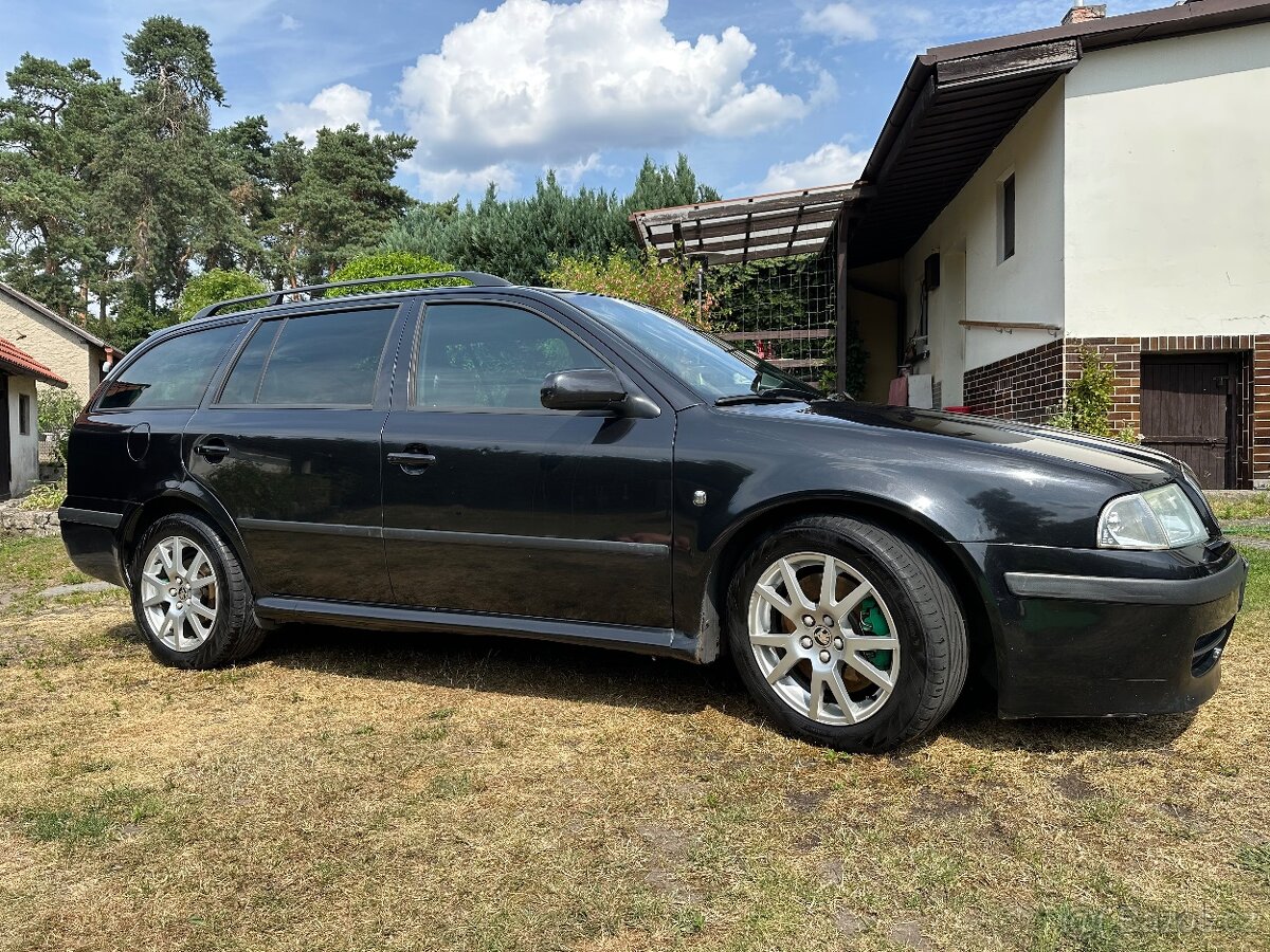 Octavia RS 1 combi - 4