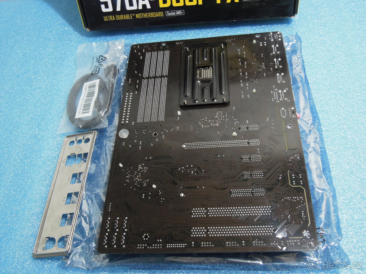 Základní deska GIGABYTE 970A-DS3P FX - AMD 990FX AM3+ DDR3 - 4