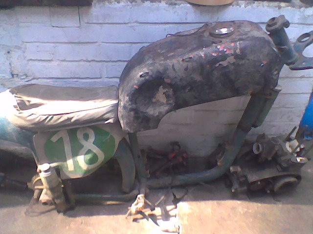 rám jawa pérák komunista závodní dobový silniční či motokára - 4