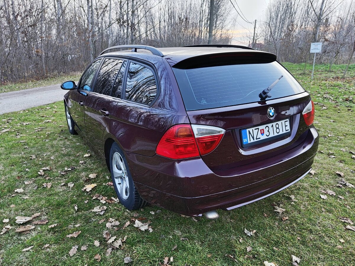 BMW Rad 3 Touring 318d - 4