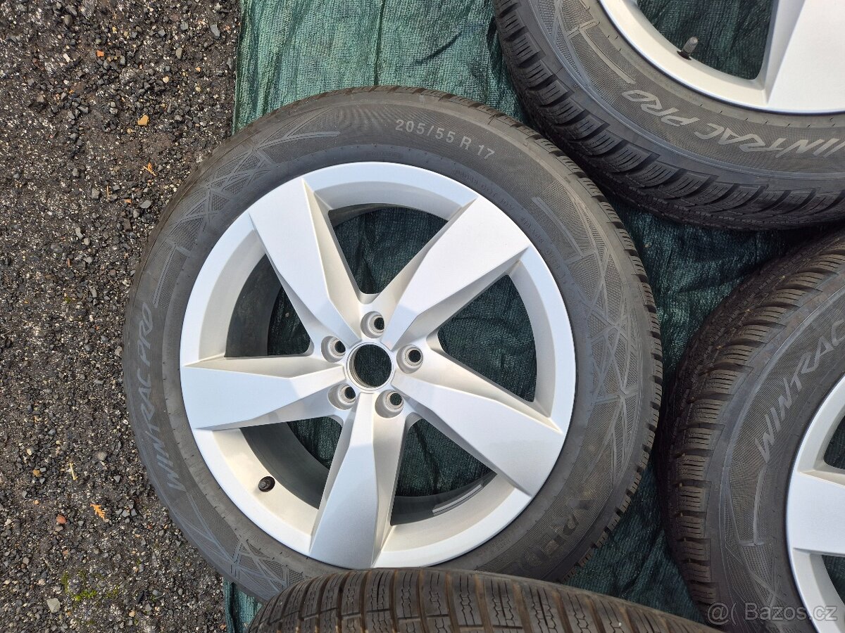 Nová zimní kola Volkswagen r17 Tcross et39 - 4