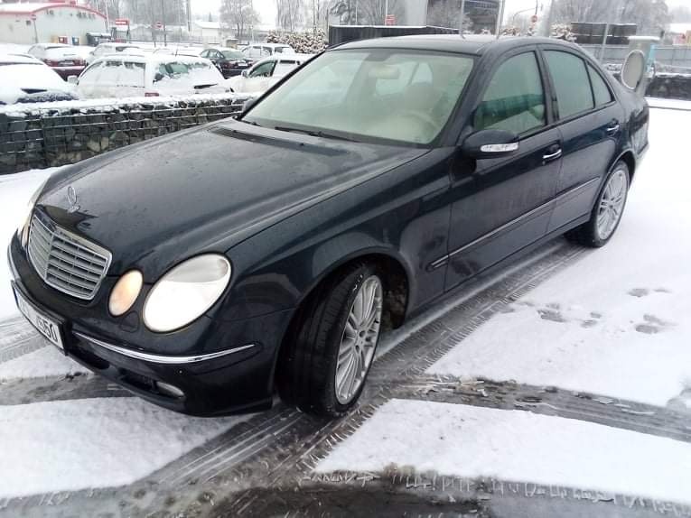 Mercedes Benz W211 E350i 200kw - 4