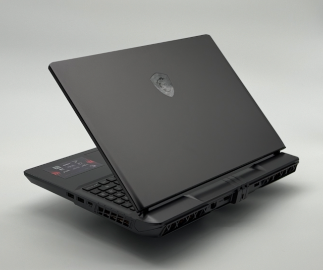 MSI Vector 16 HX A13VHG-458XCZ - 4