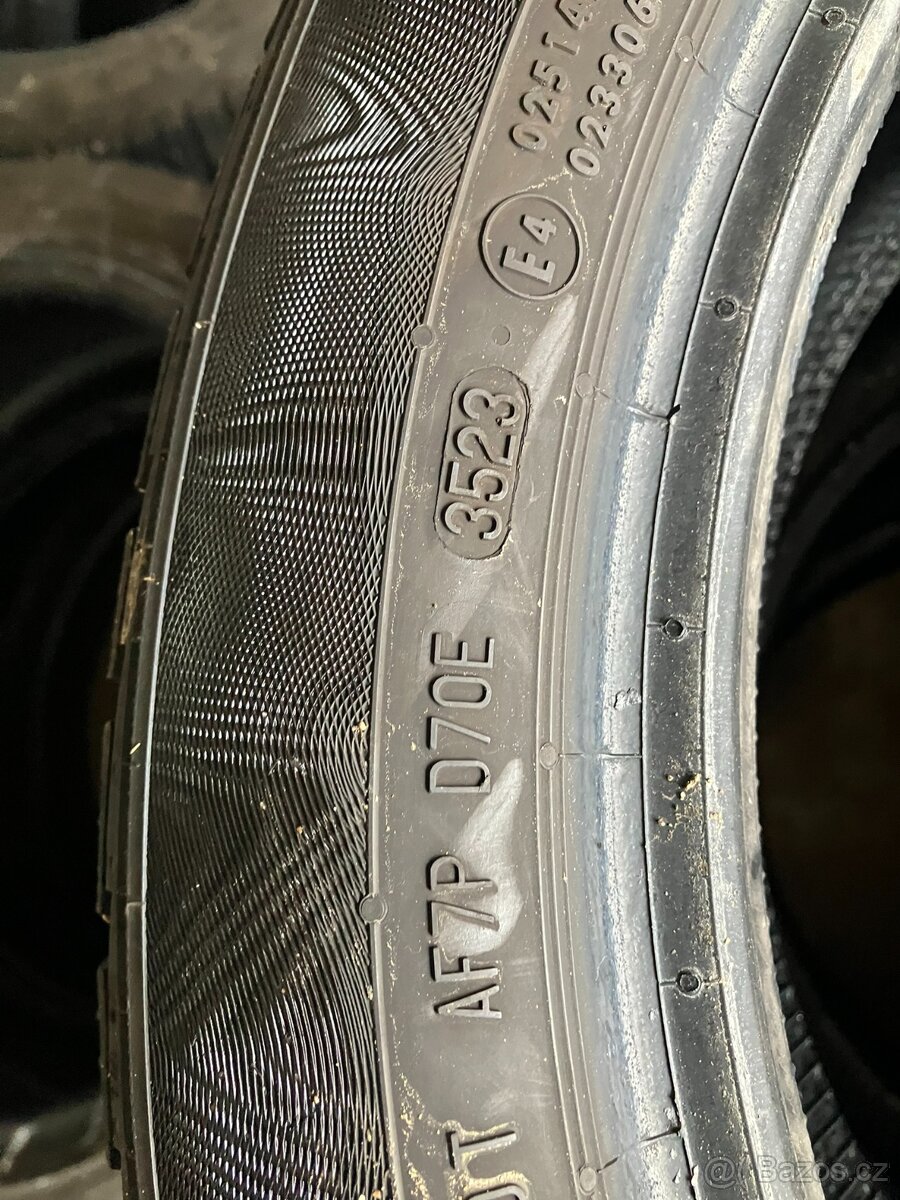 Sada zimní CONTINENTAL TS815 205/50R17 - 4