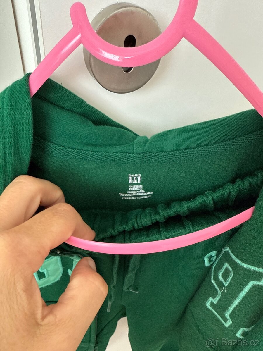 Tepláková souprava GAP - 4