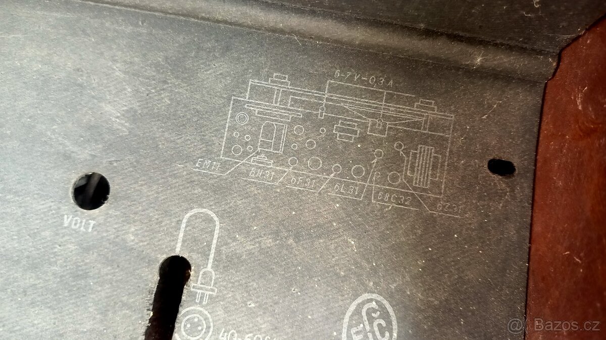 Tesla Dirigent, retro rádio - 4