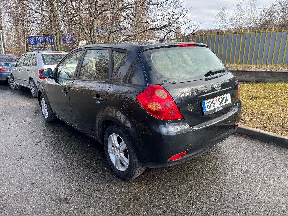 Kia ceed 1.6 crdi 66kw - 4