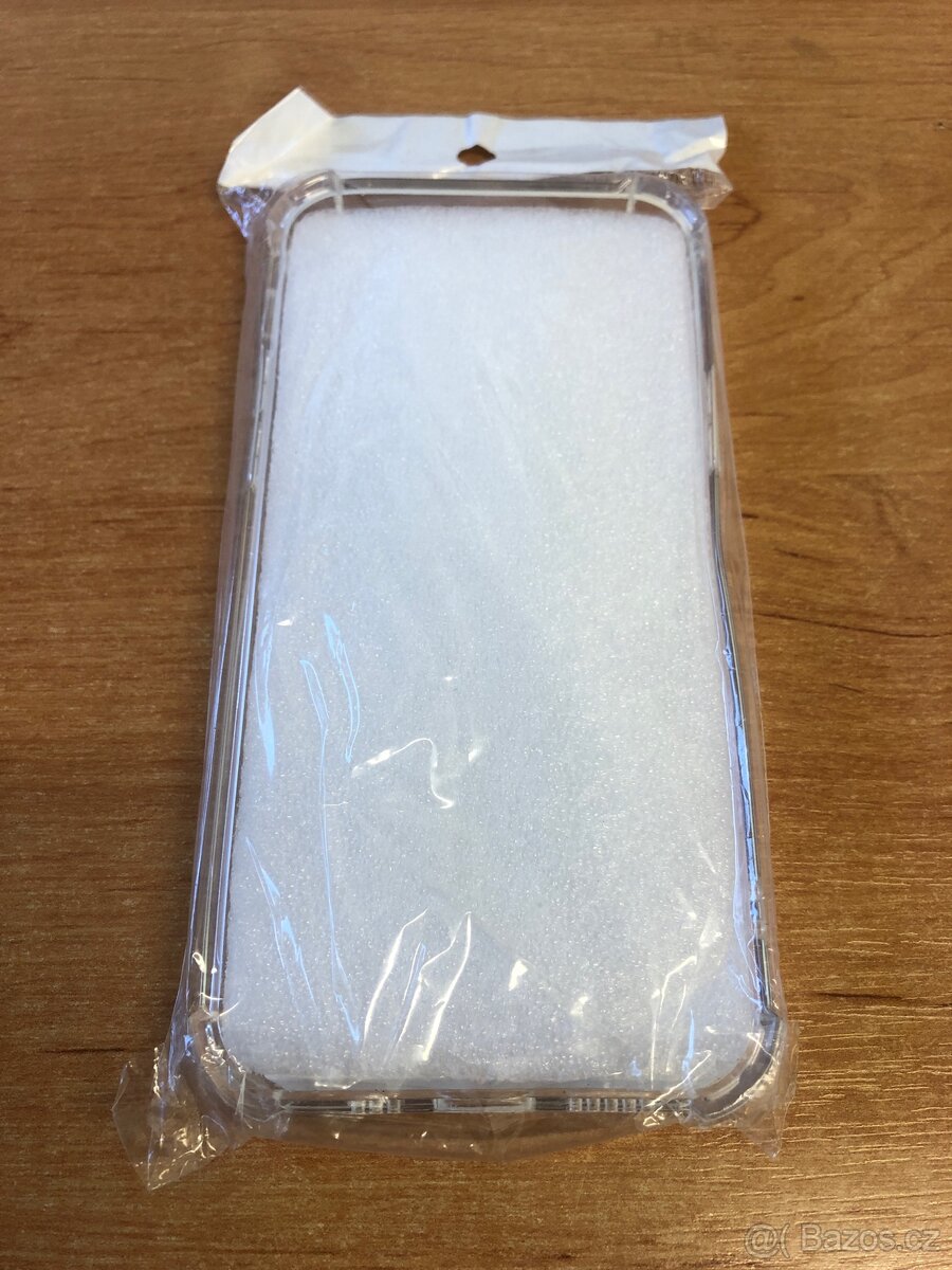 Pouzdro průhledné na Iphone 12 - 4