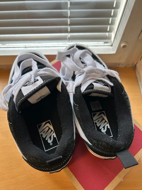 Tenisky VANS KNU SKOOL Logo Black - 4