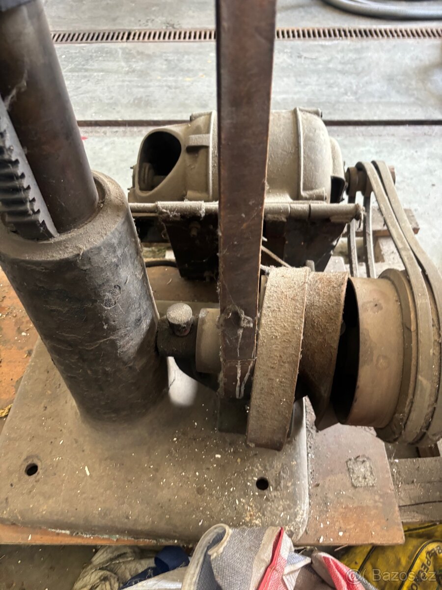 Stojanova vrtačka - 4