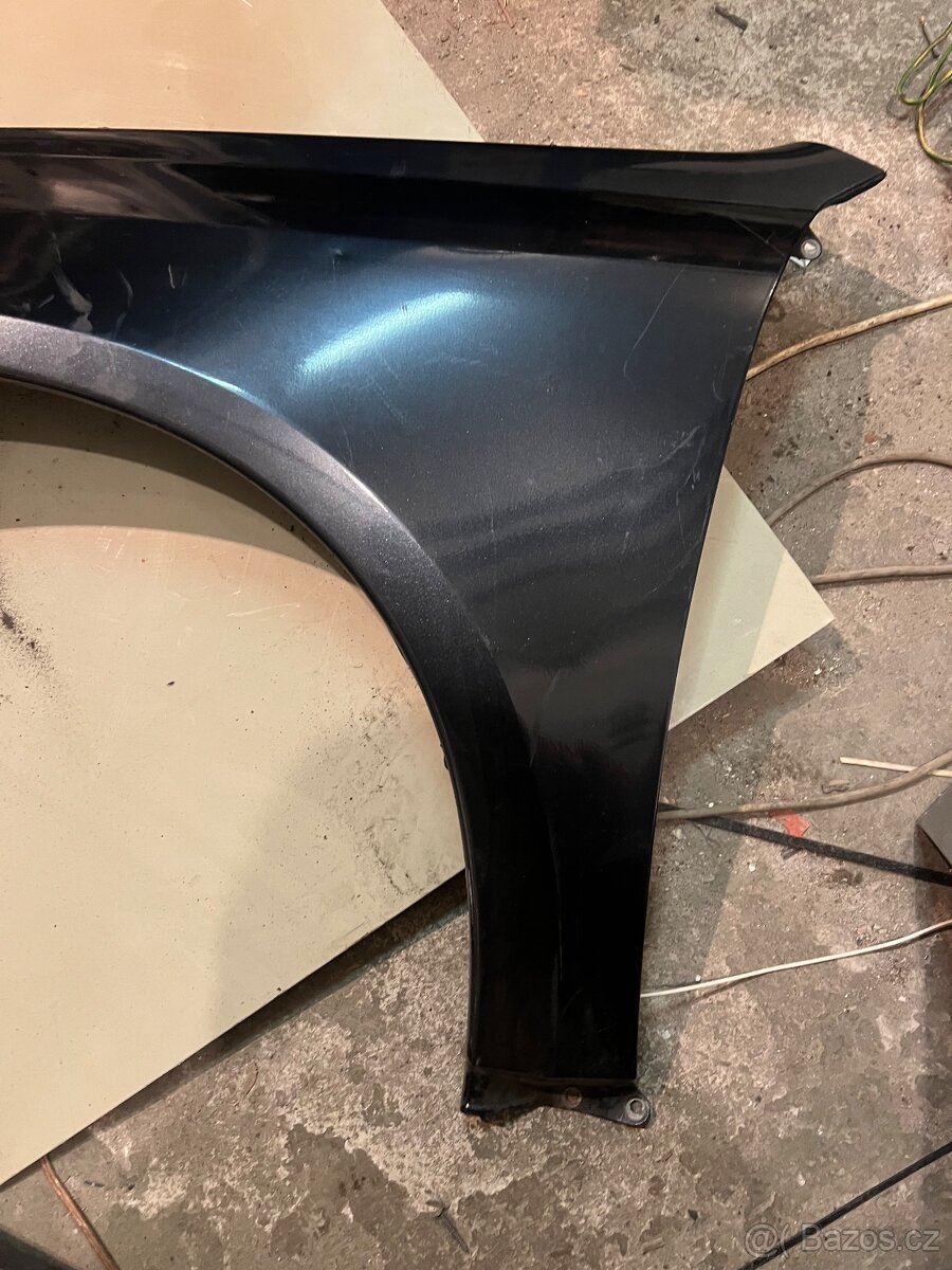 Levý blatník Subaru Legacy BP - 4