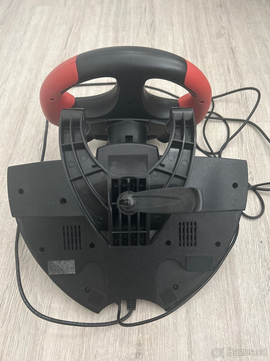 Herní volant s pedály - 4