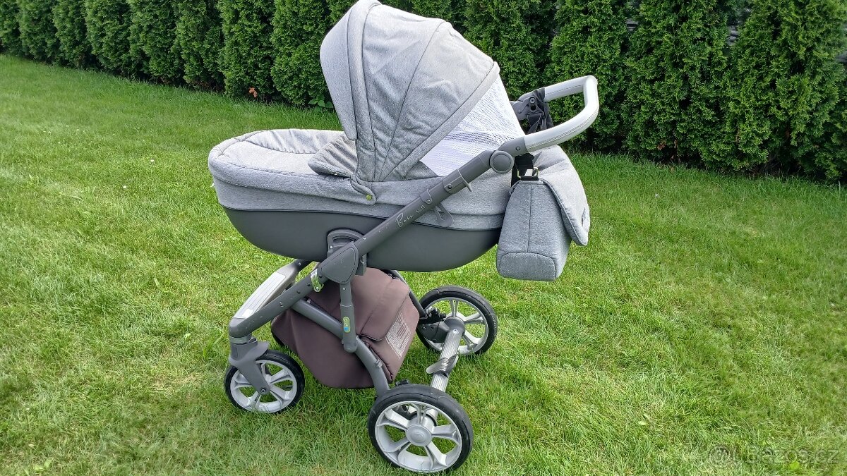 Kočárek Roan Bass Soft trojkombinace - ZDARMA autosedačka - 4