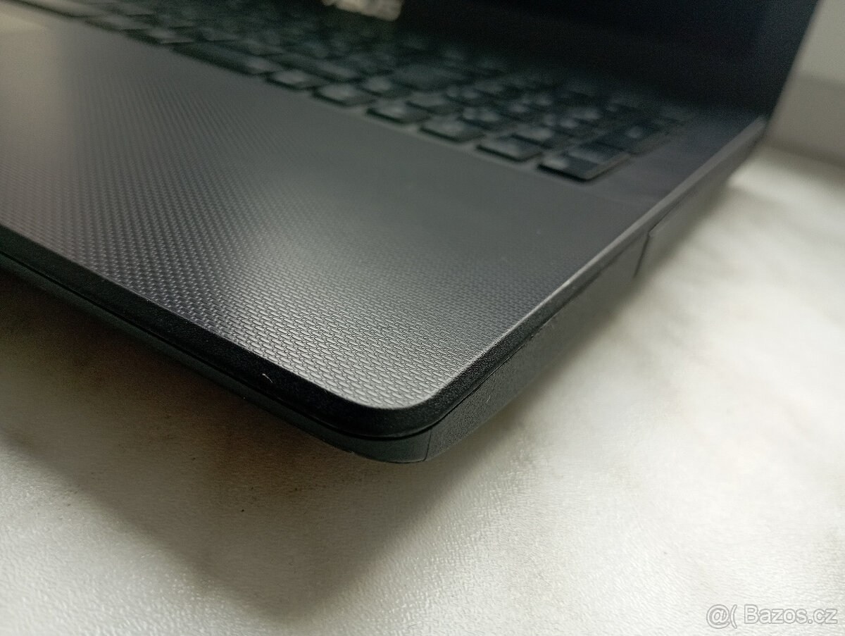 Asus X551M-dual core-4g ram-1000g disk - 4