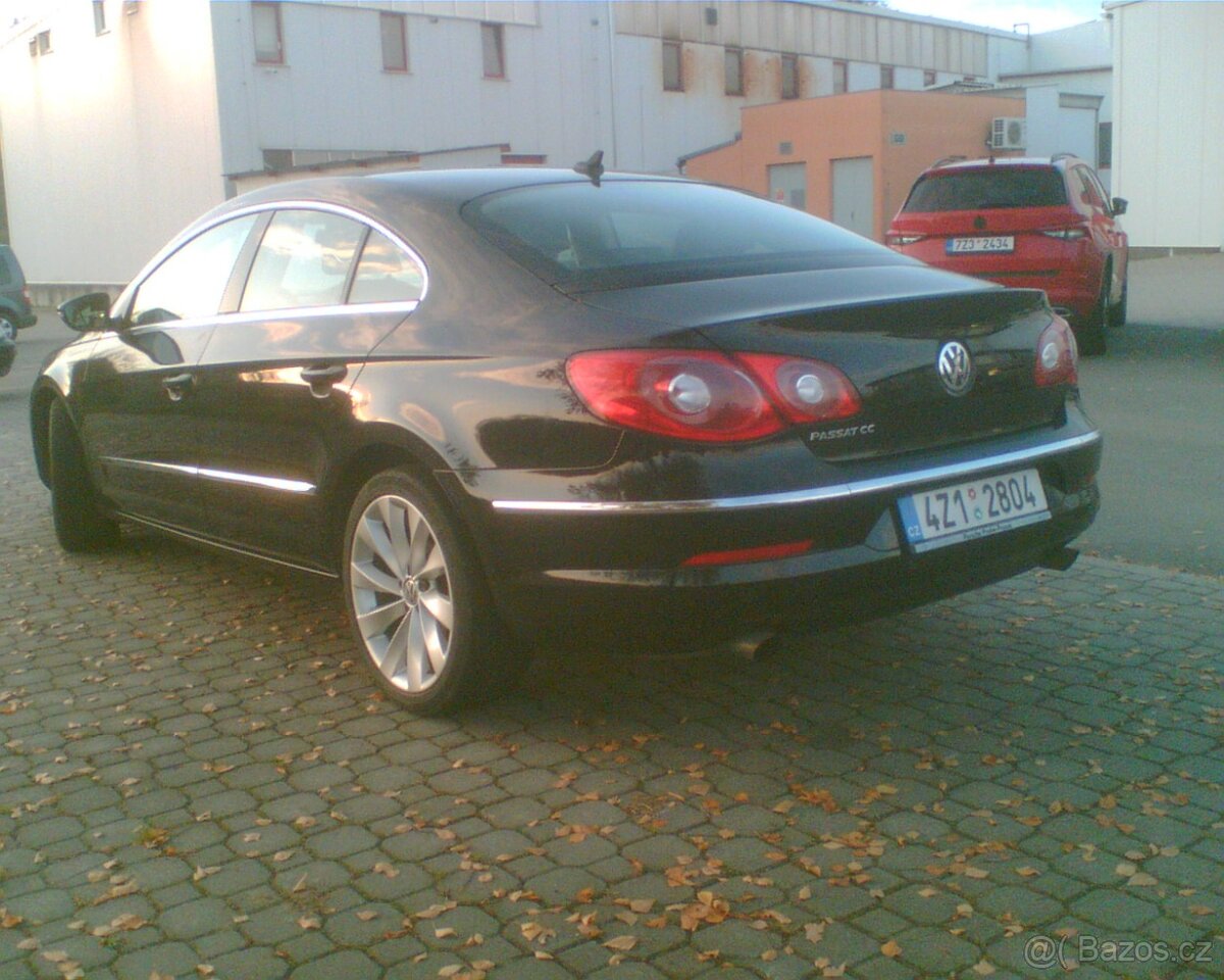 VW Passat CC,125kW,2.0TDI,4x4,automat,kůže,černá metalíza - 4