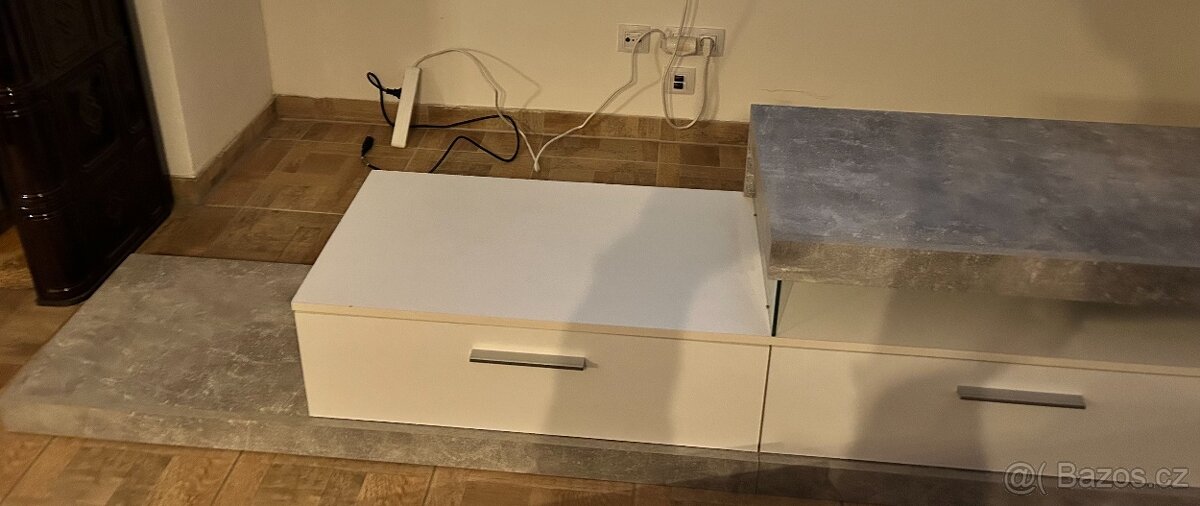 Obývací stěna - 4