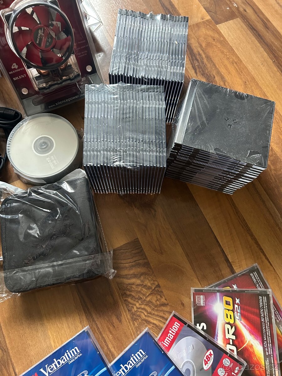 IT - kabely, chladič, DVD, pouzdra, obaly, stolní PC… - 4
