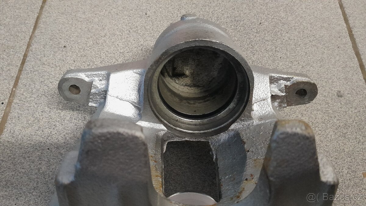 Brzdový třmen Citroen Berlingo I., Peugeot Partner - 4