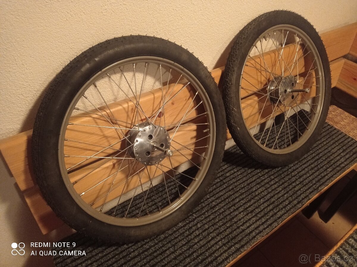 Kola moped Stadion, Jawetta - 4