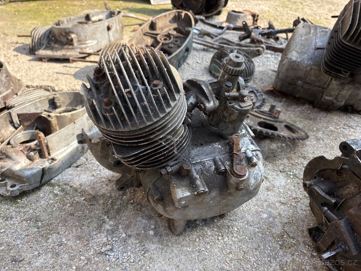 Díly Jawa CZ Manet - 4