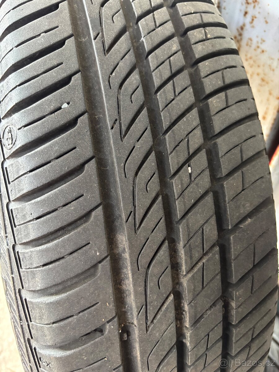 Letní pneu 15" - 4
