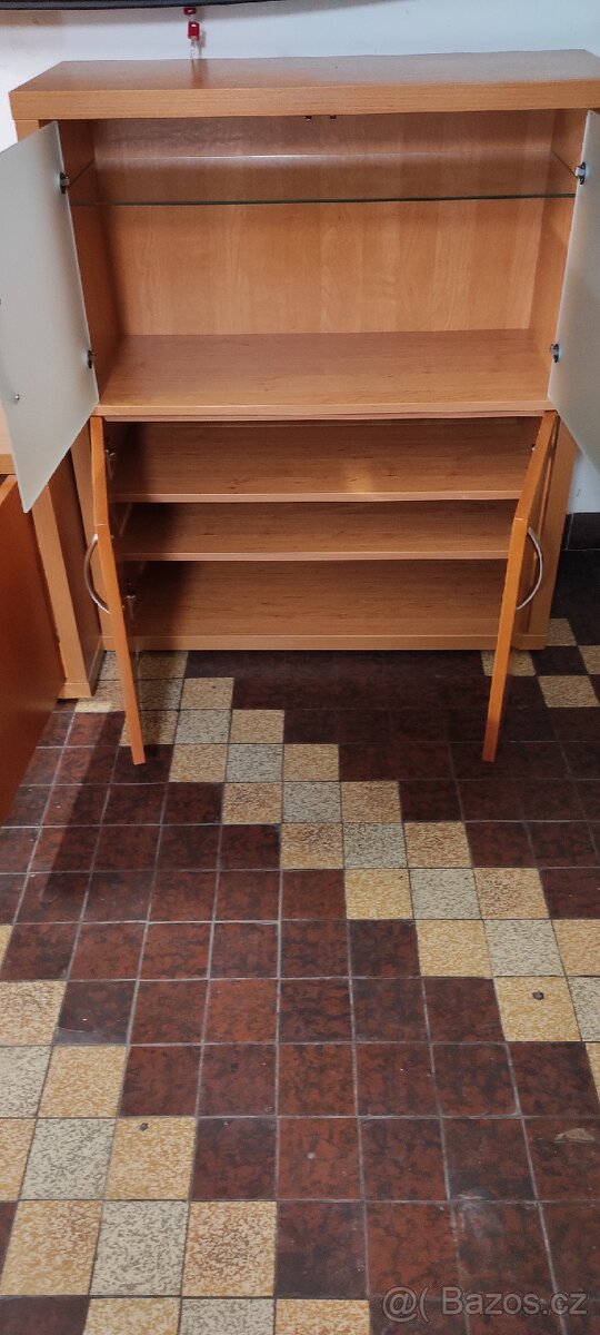 Obývací stěna+konferenční stůl. - 4