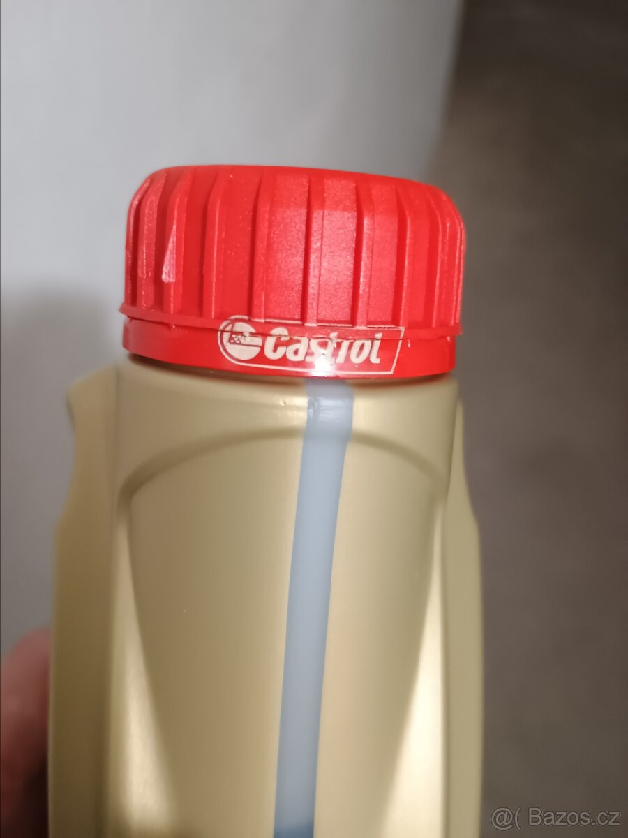 Castrol Edge Professional LongLife III 5W-30 titanium C3 - 4