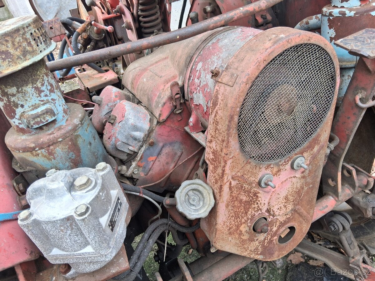 Traktor rs 09 eresák - 4