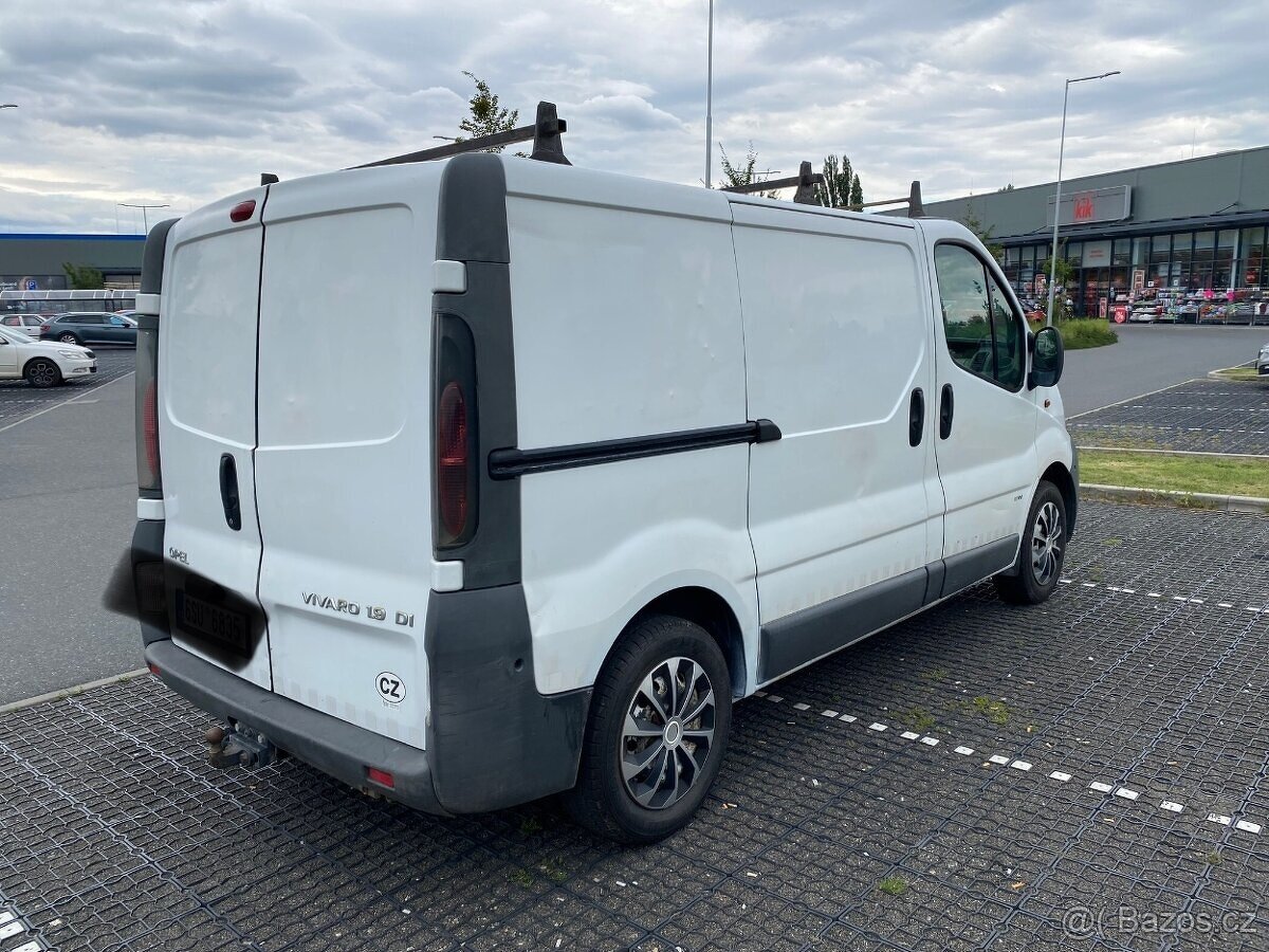 Opel Vivaro VAN 1.9 Di 2003 60kw - 4