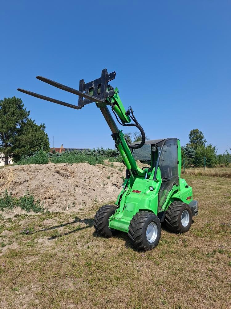 Avant 635 kolový nakladač 4x4, teleskop - 4