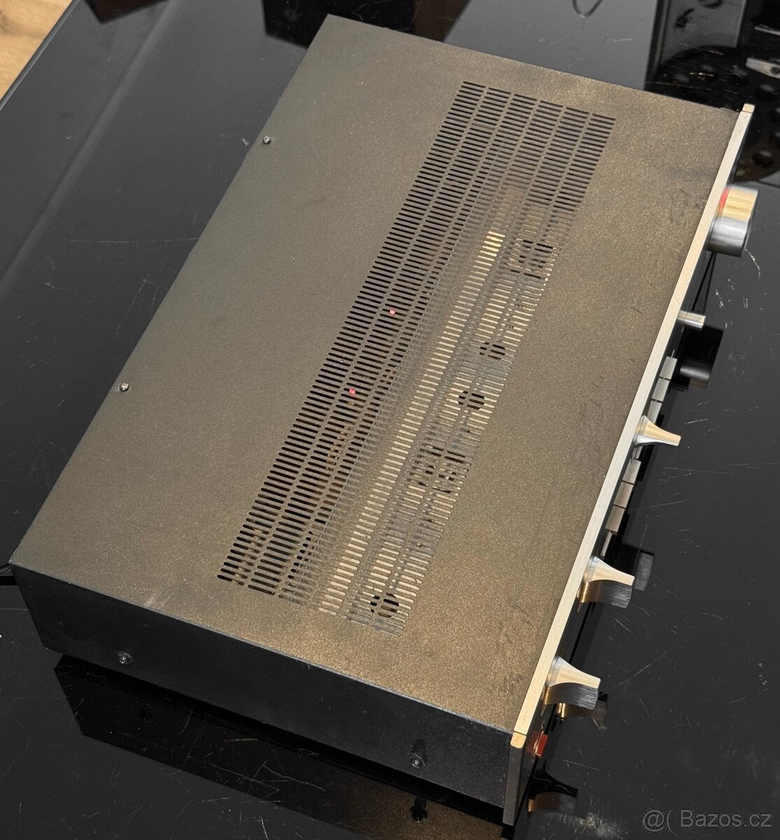 Luxman L-205 zesilovač - 4